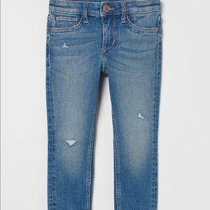 H&M Girls Super stretch skinny fit Jeans - Size 5T